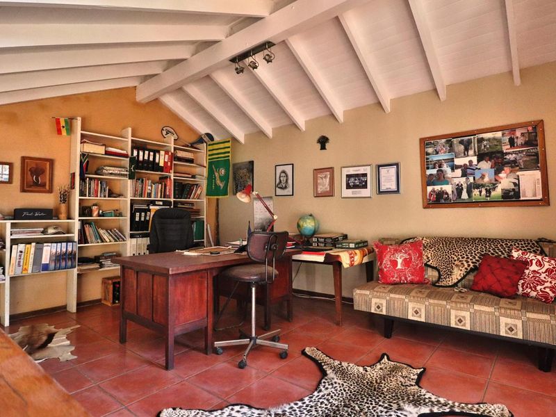 A HOME THAT EXCEEDS EXPECTATIONS... WAIT UNTIL YOU SEE IT! - Photo 10