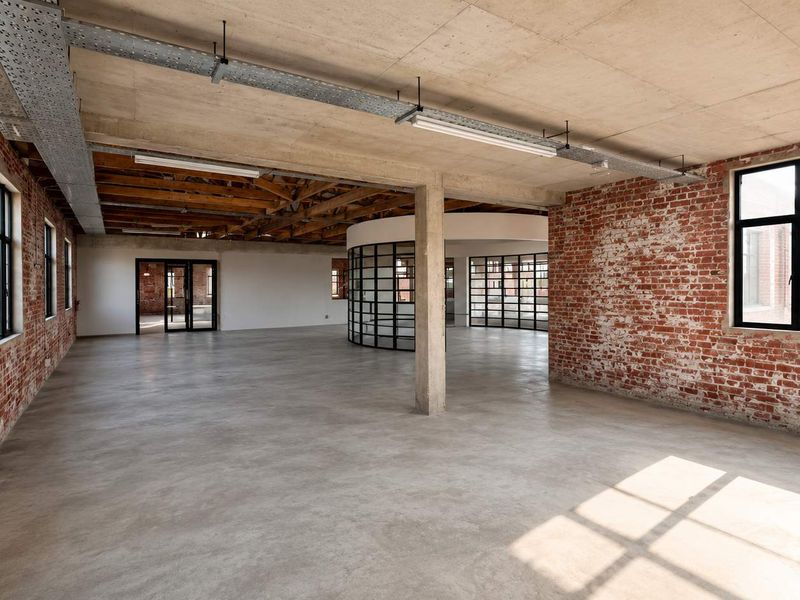 FOR LEASE | Prime First-Floor Industrial-Chic Space, Point Waterfront - Photo 9