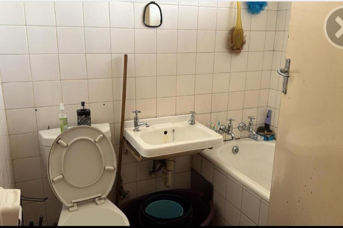 I bedroom flat in Kempton Park CBD - Photo 5