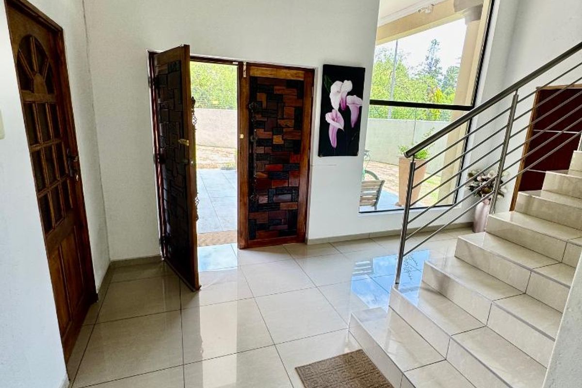 Exquisite Double Story Family Residence For Sale In Rynfield - Photo 5