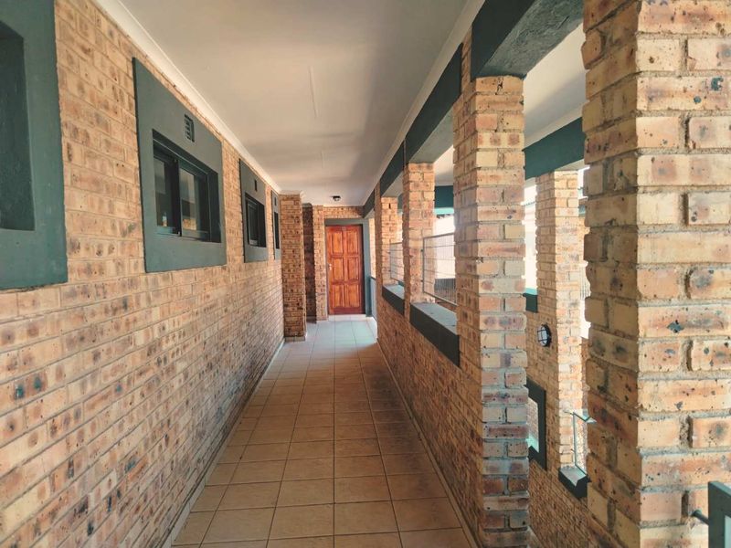 Spacious Newly Built Apartments - Photo 9