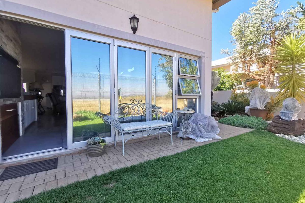 House for sale at Finkenstein Manor - Photo 2