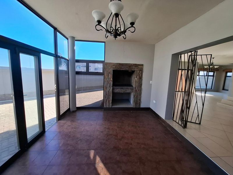 House For Sale – Meersig, Walvis Bay - Photo 7