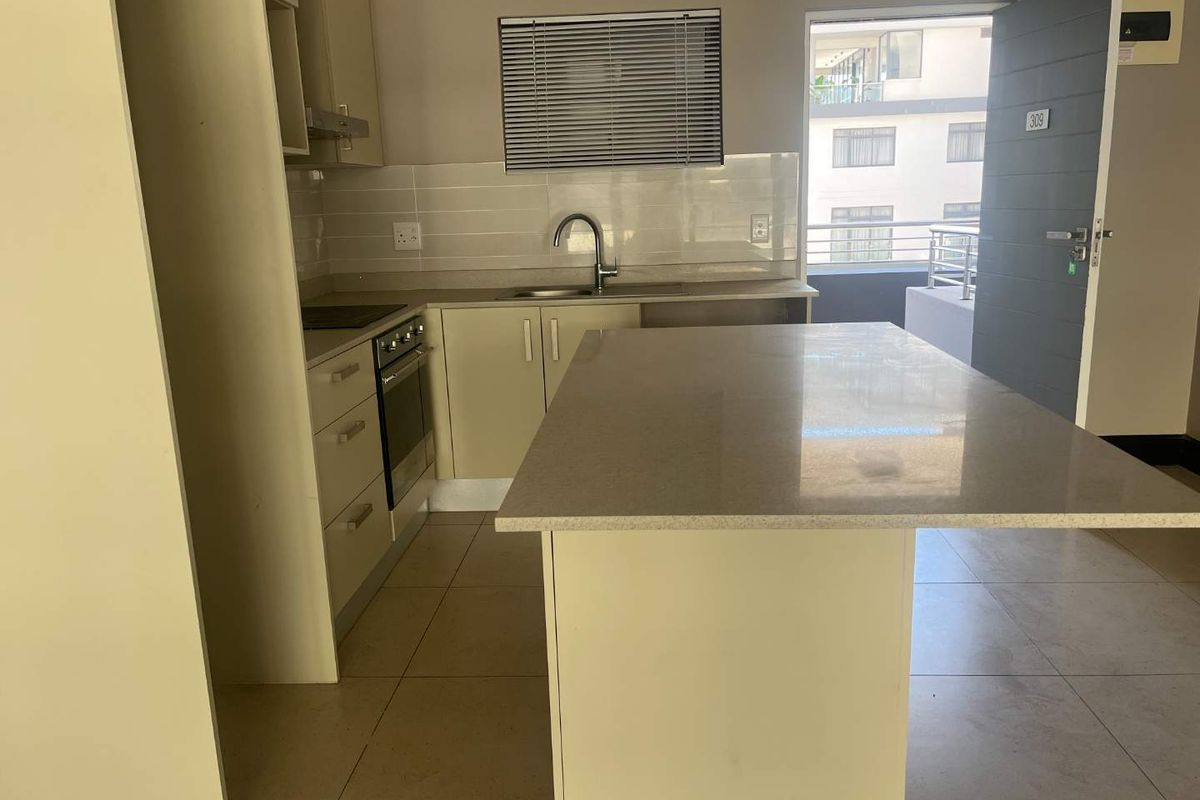 Modern 2-Bedroom Apartment with Sea Views in uMhlanga Durban - Photo 2