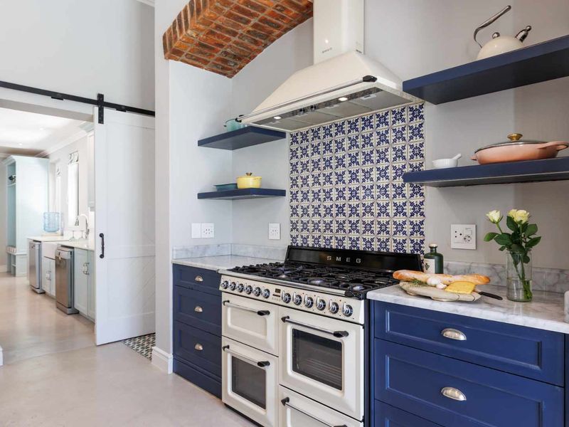 An Exceptional Winelands Home Offering Refined Country Living in Fransche Hoek Estate - Photo 8