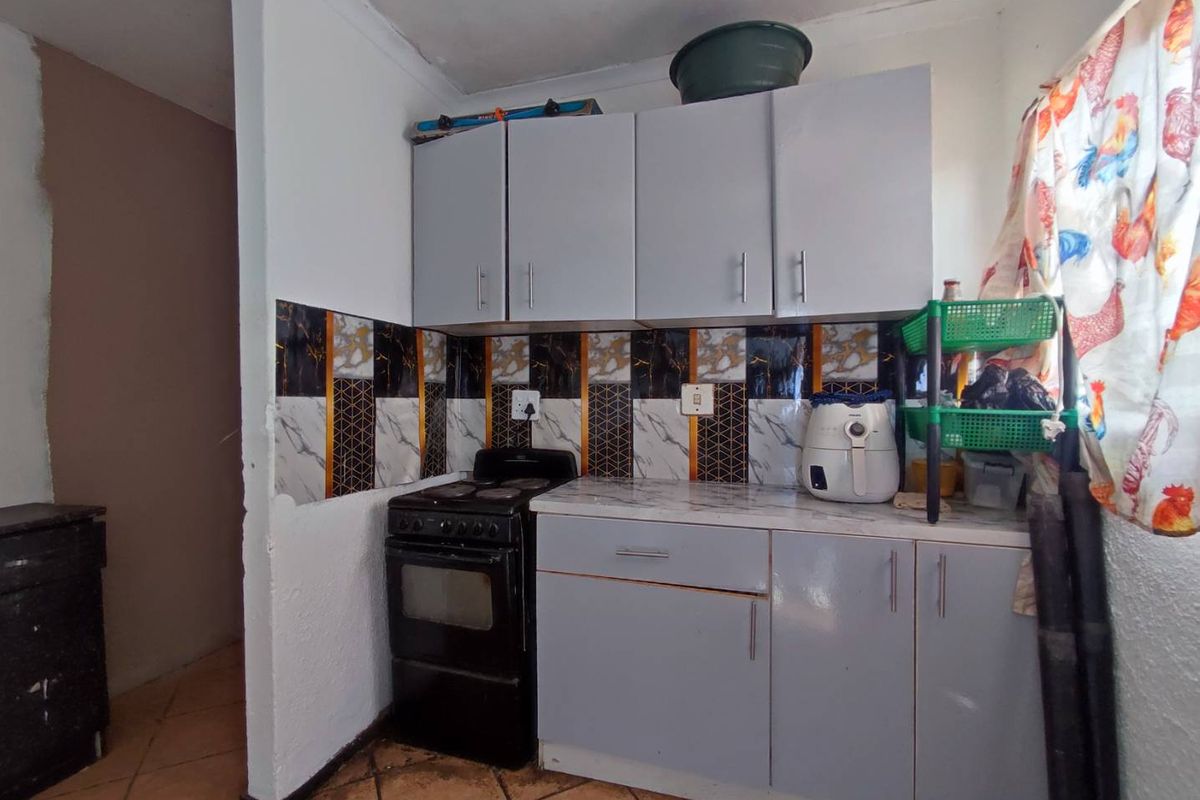 5 Bedroom House for Sale in Cosmo City - Photo 5