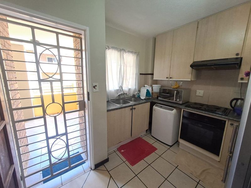 Investors Property / Frist Time Buyers! - Photo 5