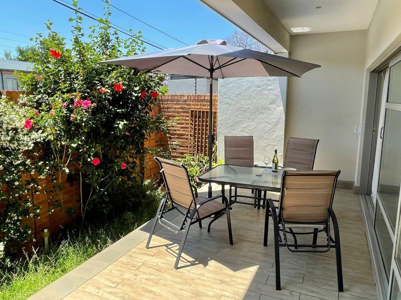 MODERN 3-BEDROOM HOME - BROOKLYN - Photo 4