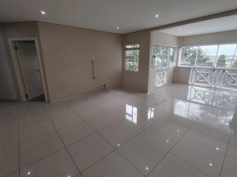 2 bedrooms Apartment in Mount Edgecombe - Photo 9
