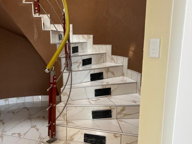 Hot property for sale - Photo 7