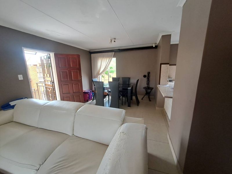 MODERN - Apartment for Sale in Eco Park Estate! - Photo 10