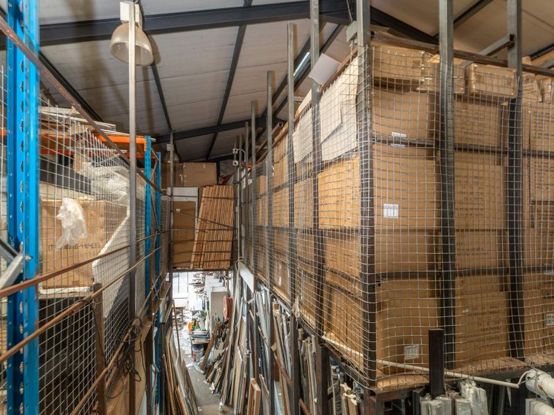 For Sale: 240 m2 Commercial Unit in Kingdom Park – Milnerton - Photo 7