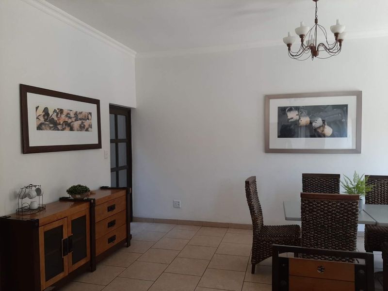 4BEDROOM HOUSE ( BOTH EN-SUITE). - Photo 7