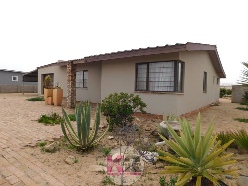 For the first time buyer - Photo 1