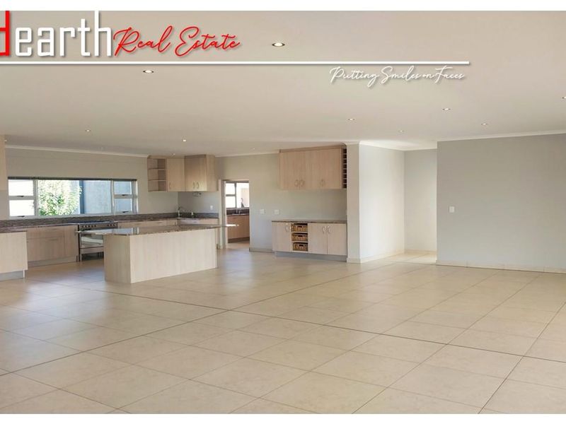 “Luxury Living • Unmatched Views • Timeless Comfort” - Photo 5