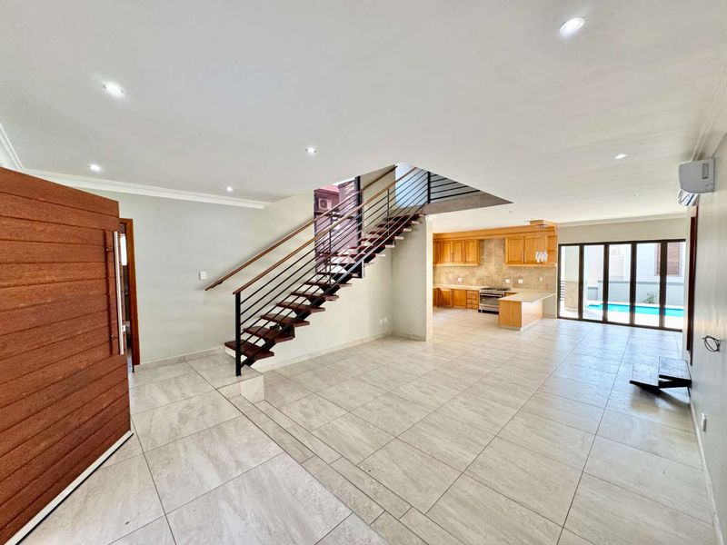 Hendra Estates - Stunning, Large Family Home For Rent In Izinga! - Photo 9