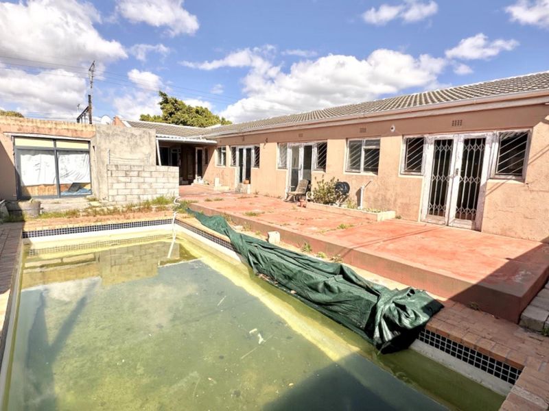 RENOVATORS APPLY WITHIN - Photo 2