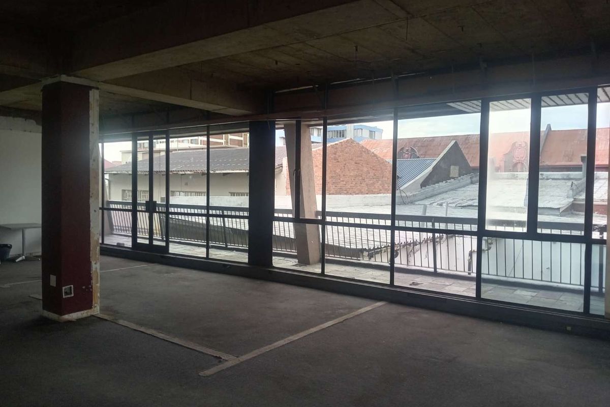 Flagship 200 m2 Retail or Office Space To Let | Third Floor with Stunning Panoramic Views | Boksburg | High Exposure | Prime Commercial Address - Photo 3
