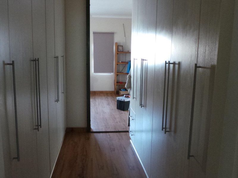 Perfect for the extended family or to earn an extra income. - Photo 6