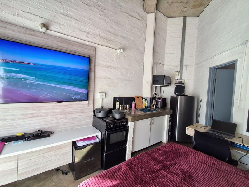 Stylish Ground-Floor Studio in Maboneng - Photo 5
