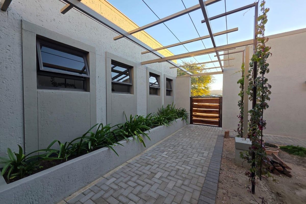 3 Bed Estate Home | Views, Finishes, Functionality on Omeya. - Photo 2