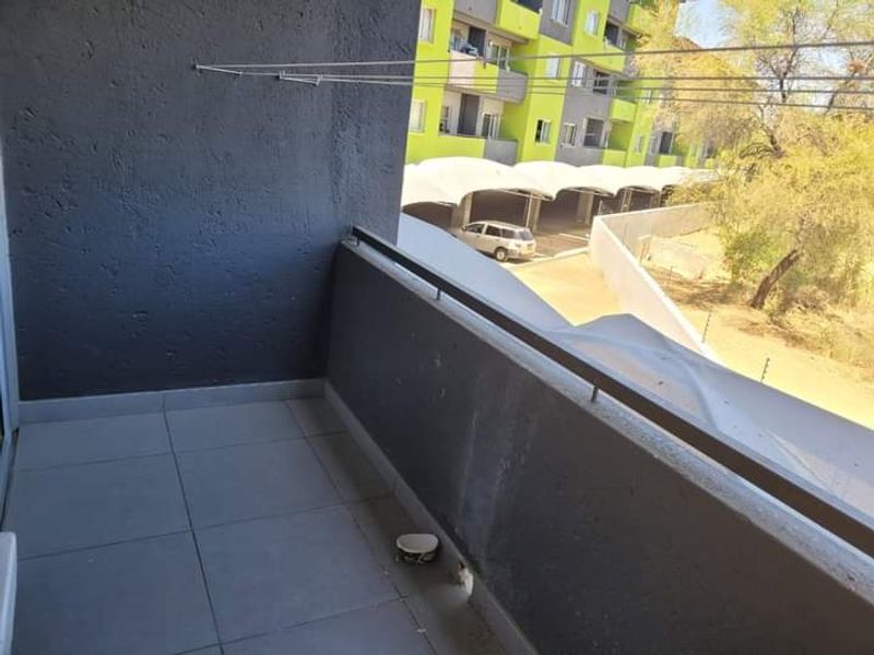 FLAT FOR SALE - Photo 8