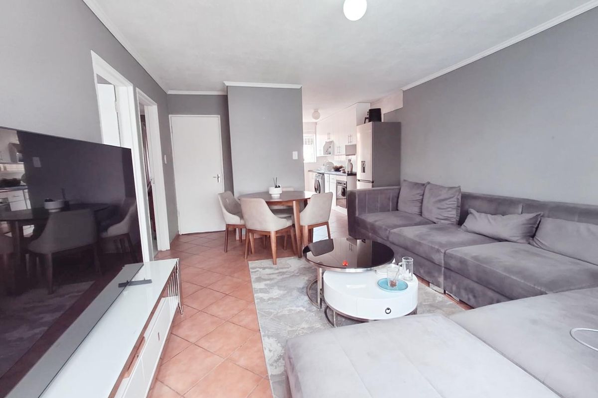 Schedule Your Viewing: Don't Miss Out - Photo 5