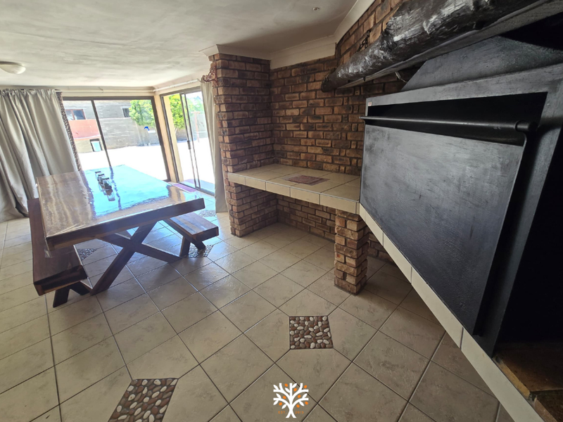 Home For Sale | Henties Bay | N$2 500 000 - Photo 4