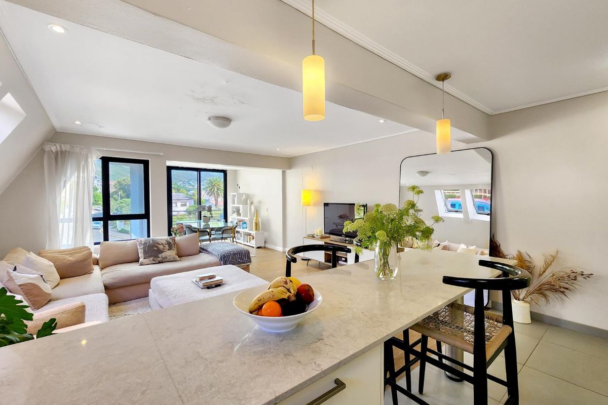 Most Magnificent 1 Bed You Will Find In Vredehoek! - Photo 2