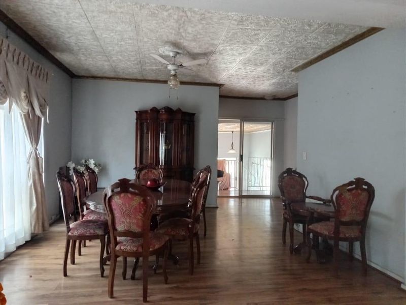 2 Houses in One!!! - Photo 8