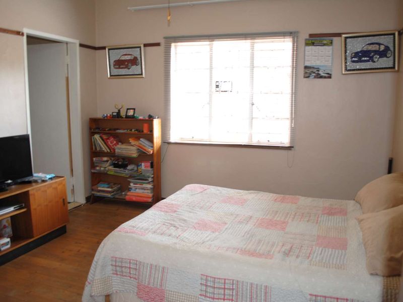 Lovely Farm Close to Town – Ideal for the Bona-Fide Farmer - Photo 6