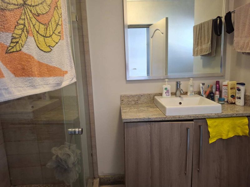 A CHARMING ONE BEDROOM FURNISHED APARTMENT - Photo 6