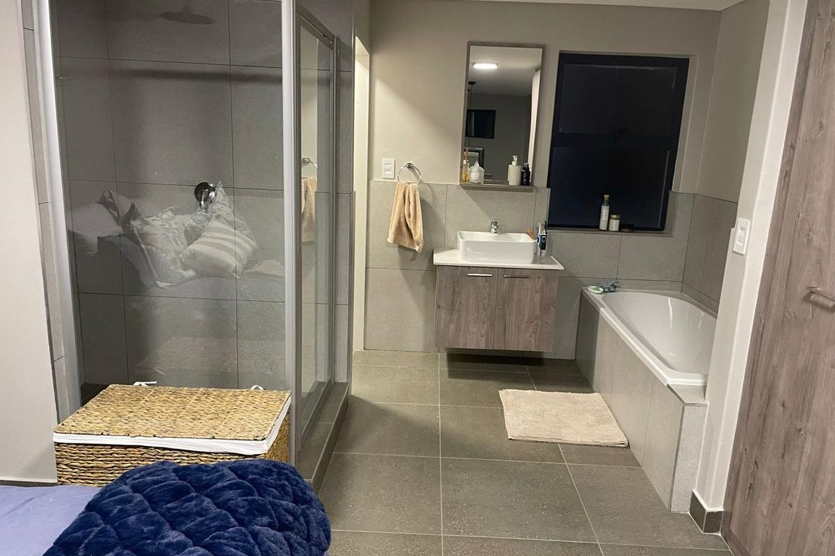 Stunning 1 bedroom Loft to Rent - Photo 2