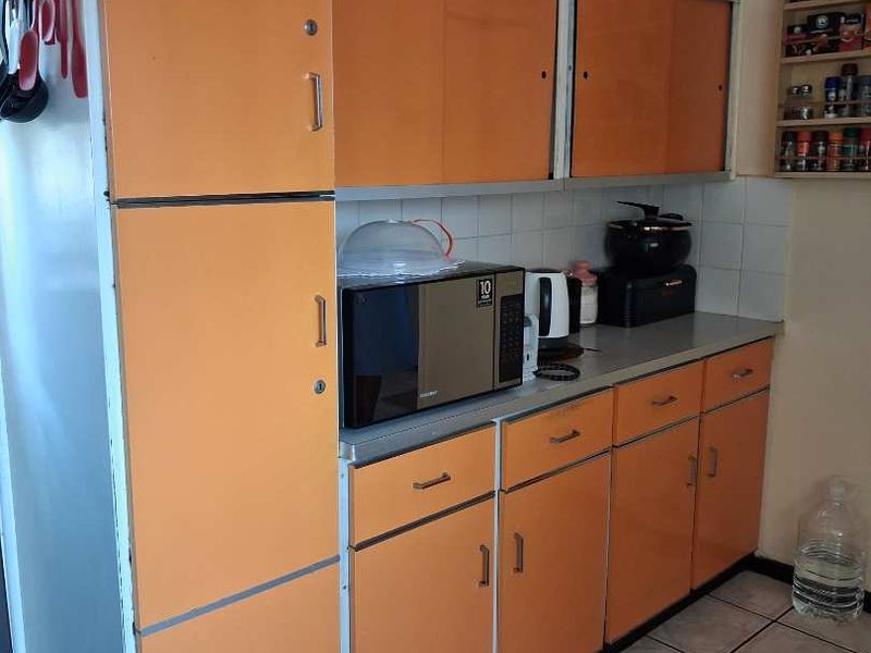 3 Bedroom House For Sale in Vanderbijlpark CE5 - Photo 5