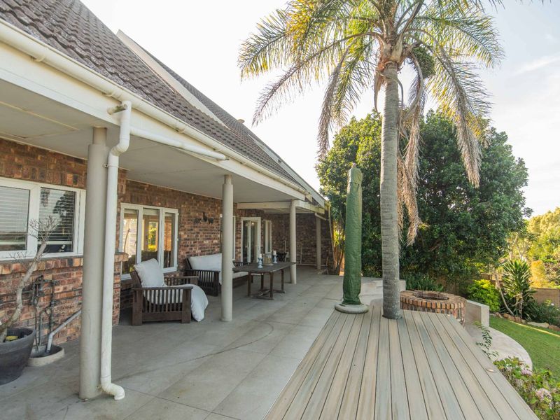 A Stunning house with a view - Photo 5