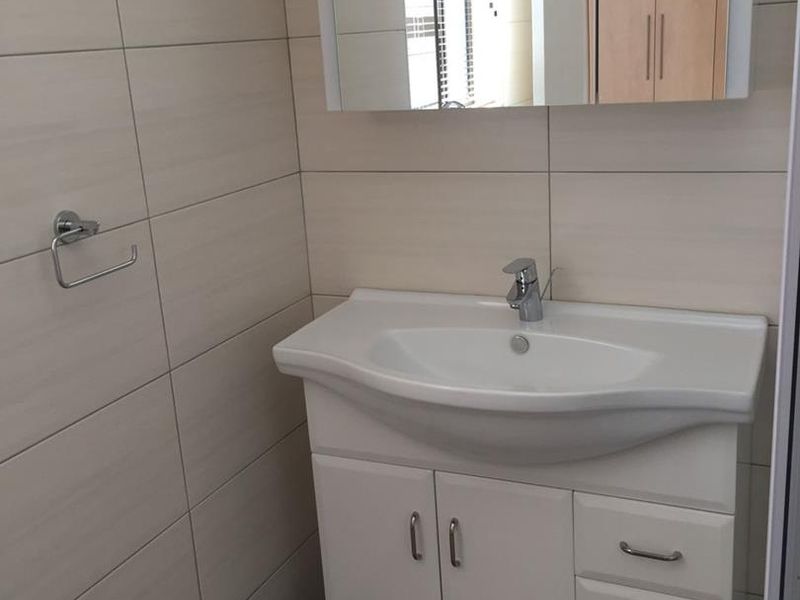 3-Bedroom Townhouse in Kramersdorf for sale - Photo 9