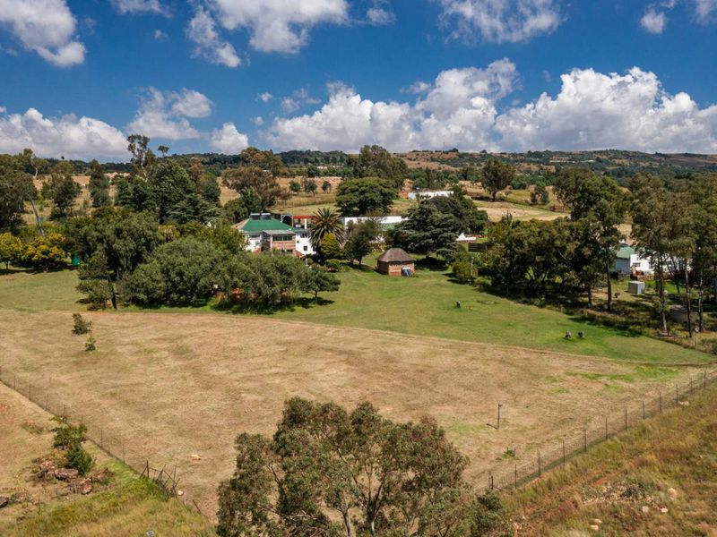 Beautiful 22 Hectare, Multi-Purpose Farm For Sale In Elandsfontein - Photo 2