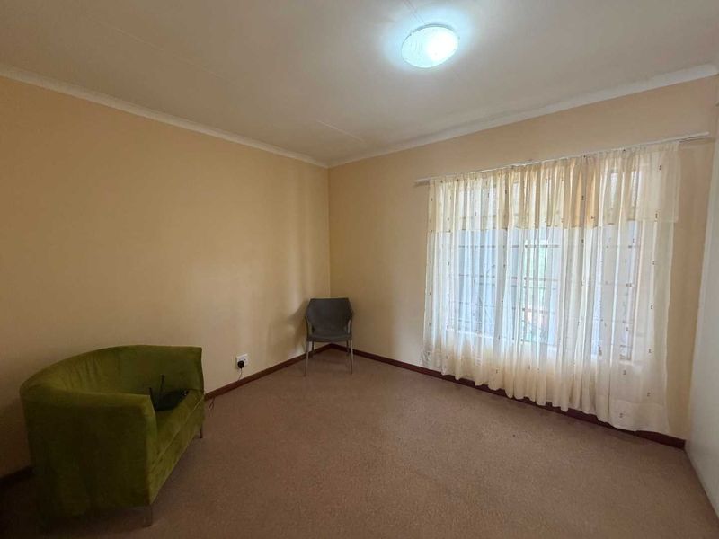 Modern Apartment For Sale - Photo 7