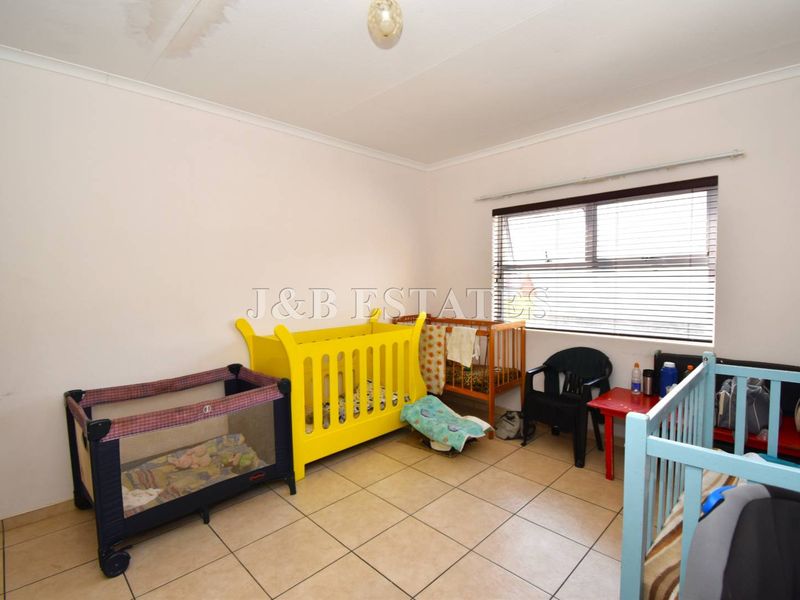 3-Bedroom House With Flatlet - Photo 9