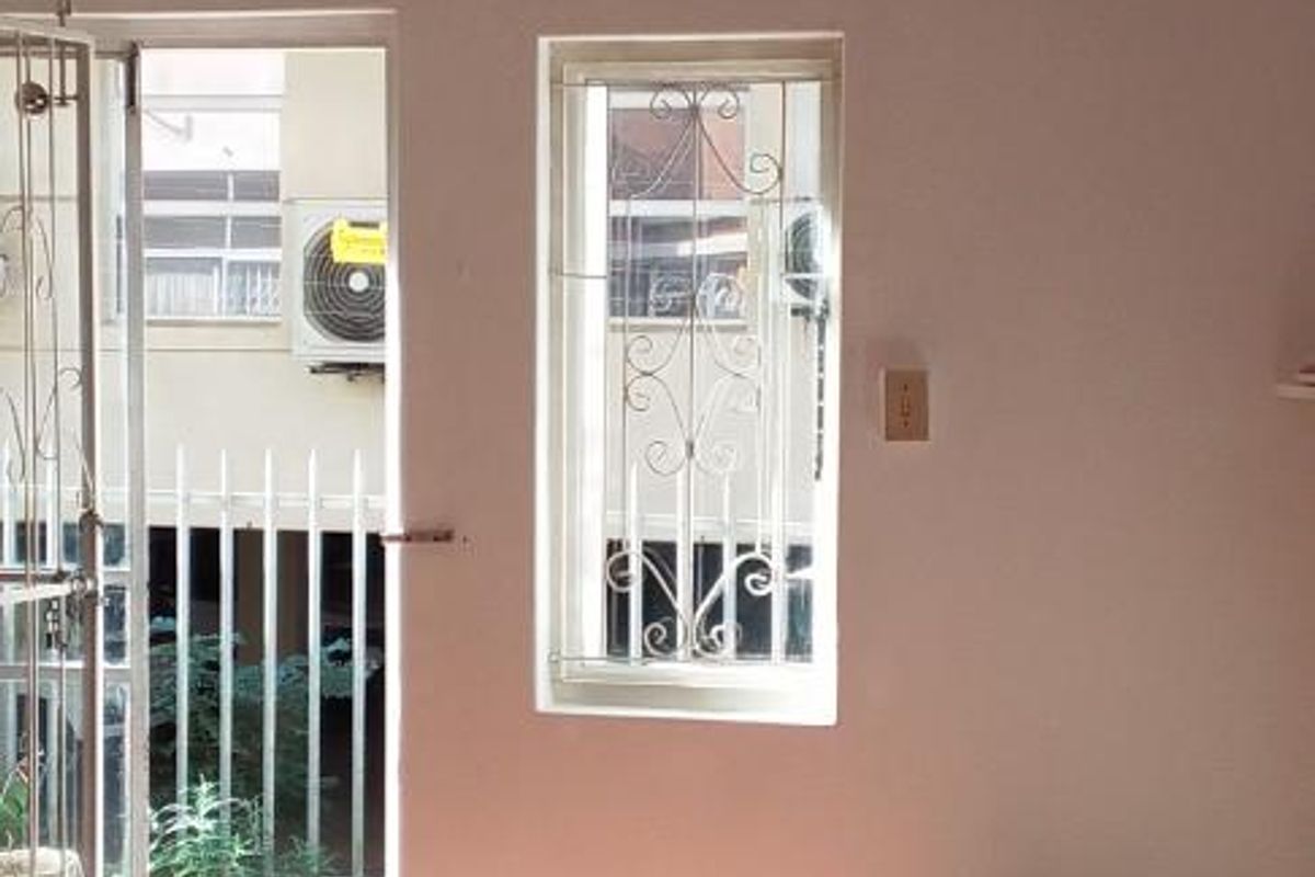 2-Bedroom Apartment for sale in Prime Glenwood Area - Photo 5