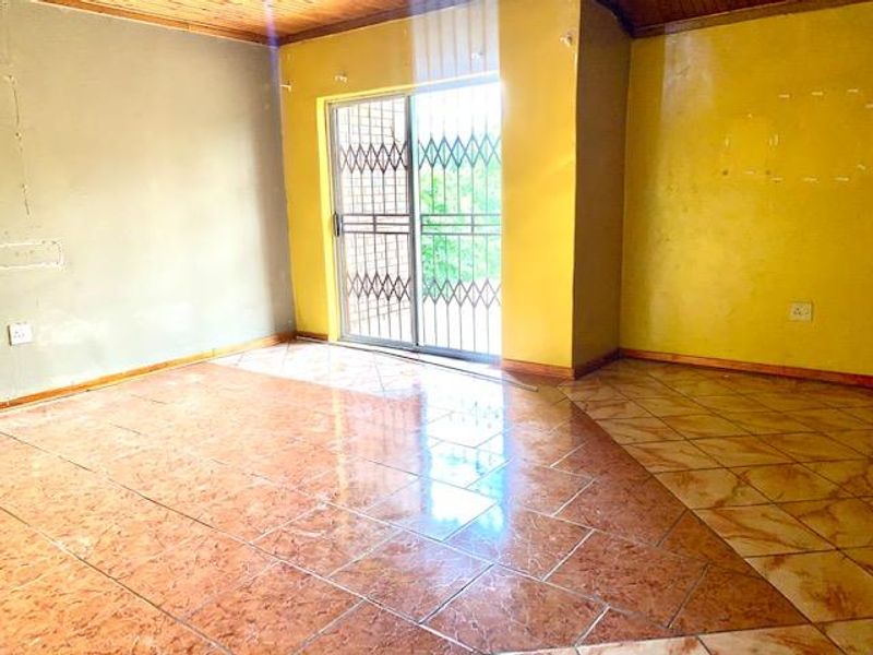 MUCH LOVED FAMILY HOME IN SOUGHT AFTER STREET - Photo 3