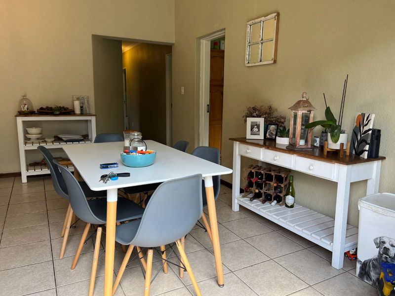 Neat Jukskei Park Gem - Photo 8