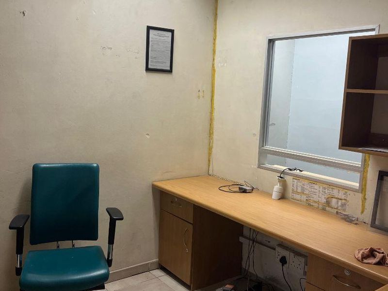 FOR SALE - INDUSTRIAL & OFFICE FACILITIES WITH 7-BEDROOM HOME - Photo 5