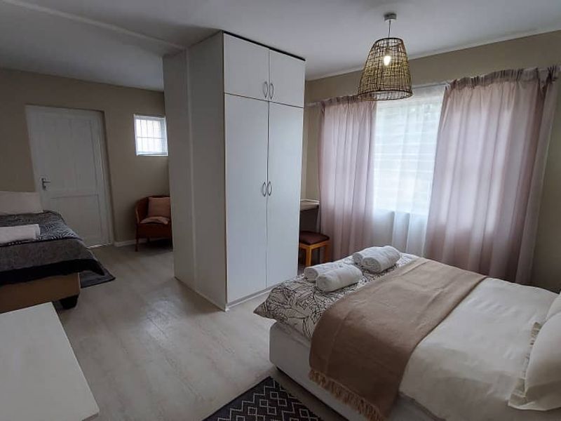 FOR RENT:  AVAILABLE AS FROM 8 APRIL 2026 - SPACIOUS & VERSATILE 4-BEDROOM HOME, VINETA , SWAKOPMUND - Photo 6