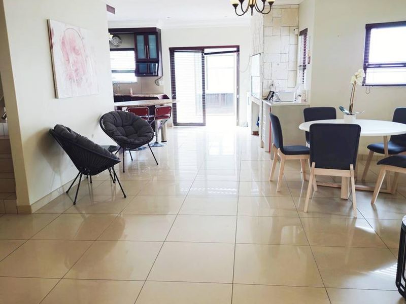 Swakopmund- To Let-N$30 000 - Photo 10