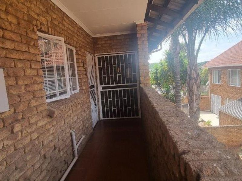 Location and lock and go, what a pleasure. - Photo 4