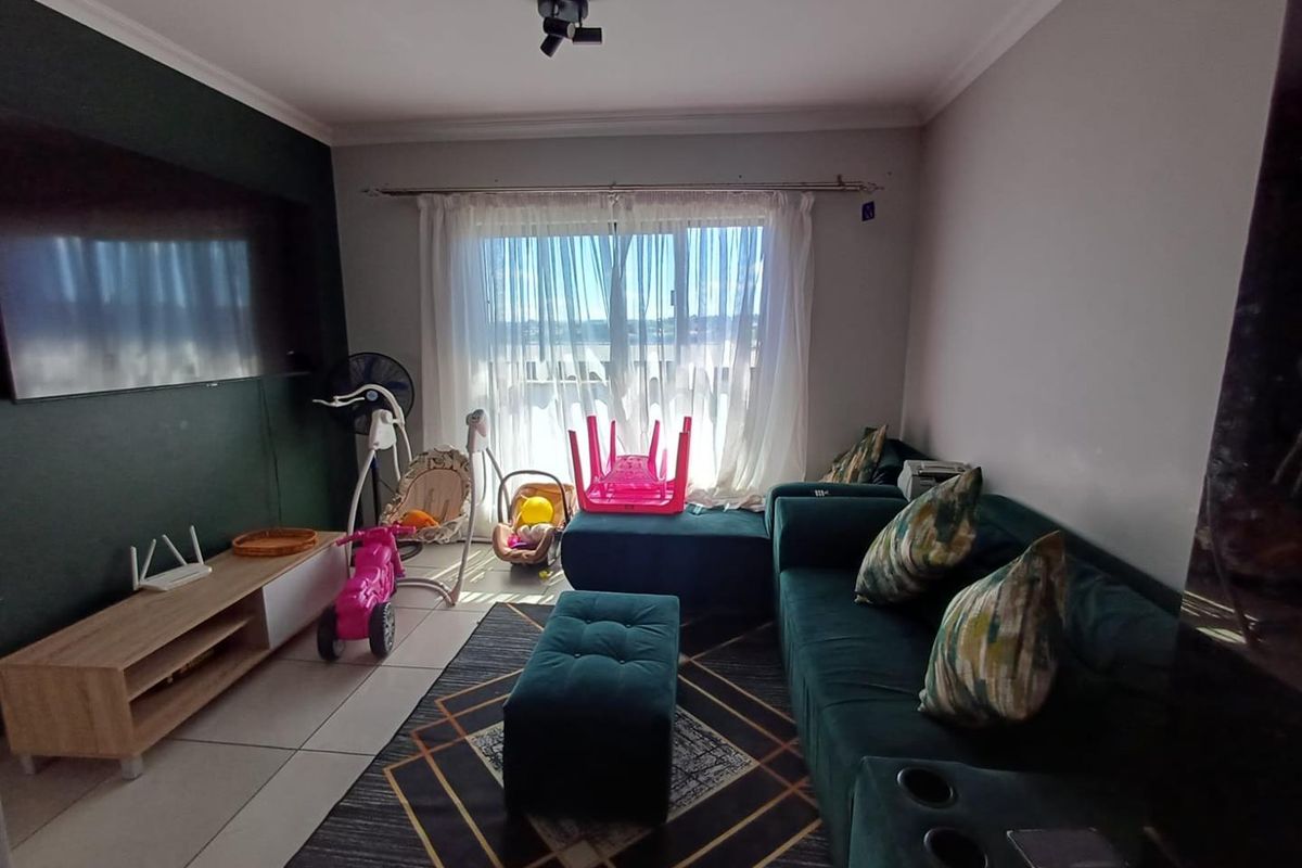 A Stunning 2 bedroom apartment on the 3 floor! - Photo 3