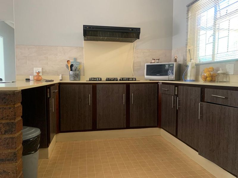 "Welcome to your dream home" - Photo 6