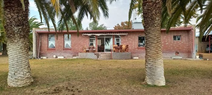 Property #2556817, Farm For Sale in Witvlei Central