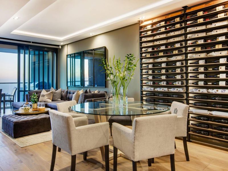 Elevated Elegance - Photo 4